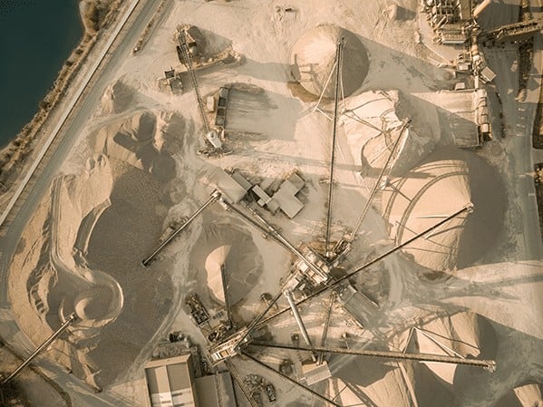 Hałdy piasku, zdjęcie z drona